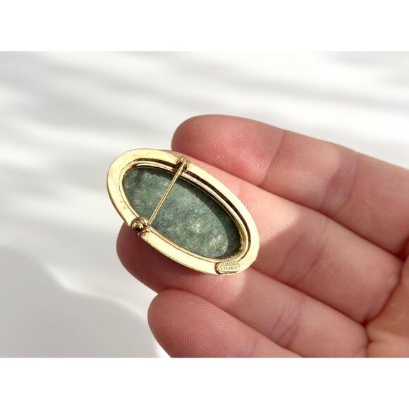 Green Jade Gold Filled Oval 1950's Catamore Brooch | Lapel Pin - Picture 6 of 11